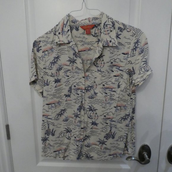 Tommy Bahama Hawaiian Print Shirt - Picture 1 of 5